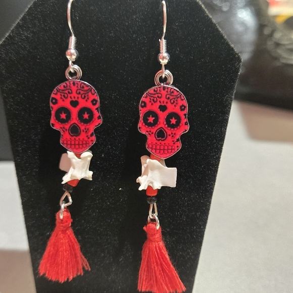 Jewelry made with Snake Vertebrae - Picture 5 of 16